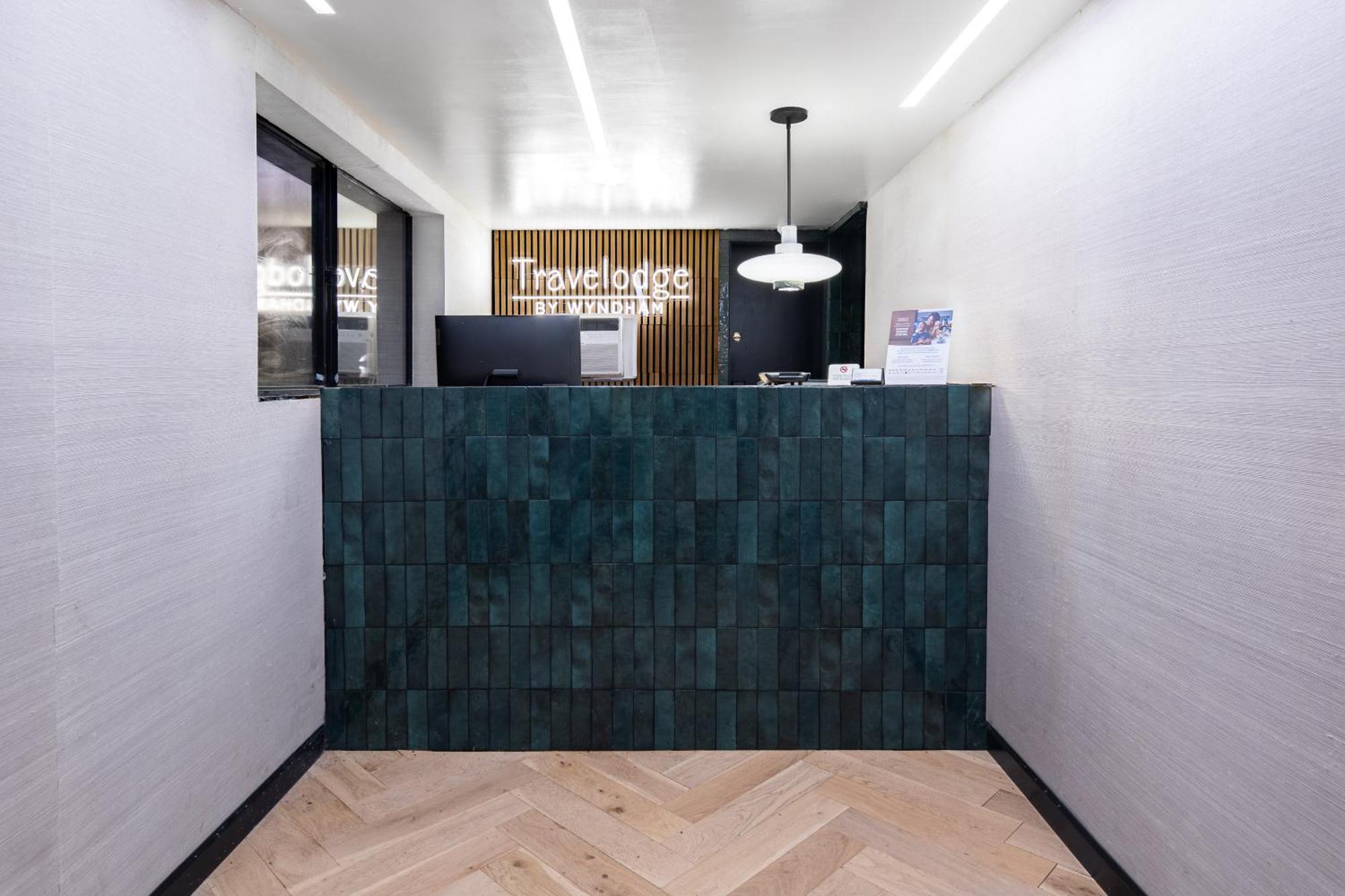 Travelodge By Wyndham Parker Luaran gambar